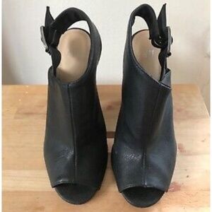 Black peep toe mules